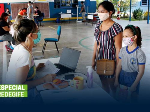 Desigualdades sociais e econômicas permeiam os desafios de acesso à internet e conectividade no Brasil.