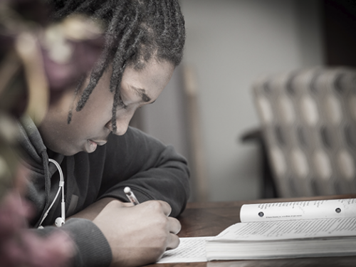 Investimento Social nas Juventudes