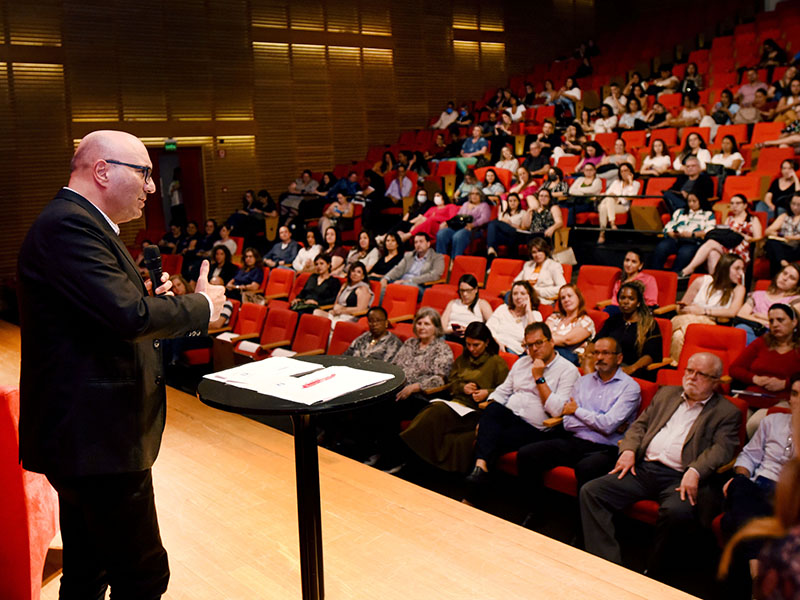 O prefeito de Campinas, Dário Saadi, durante o lançamento do Movimento Educação Sempre