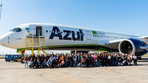 Fundação FEAC e Azul Linhas Aéreas impulsionam voluntariado empresarial