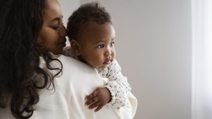 A importância da primeira infância no desenvolvimento saudável das crianças.